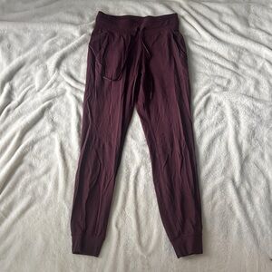 Lululemon Ready To Rulu Joggers - Size 4, Cassis